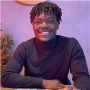 Madrelingua francese impartisce lezioni online